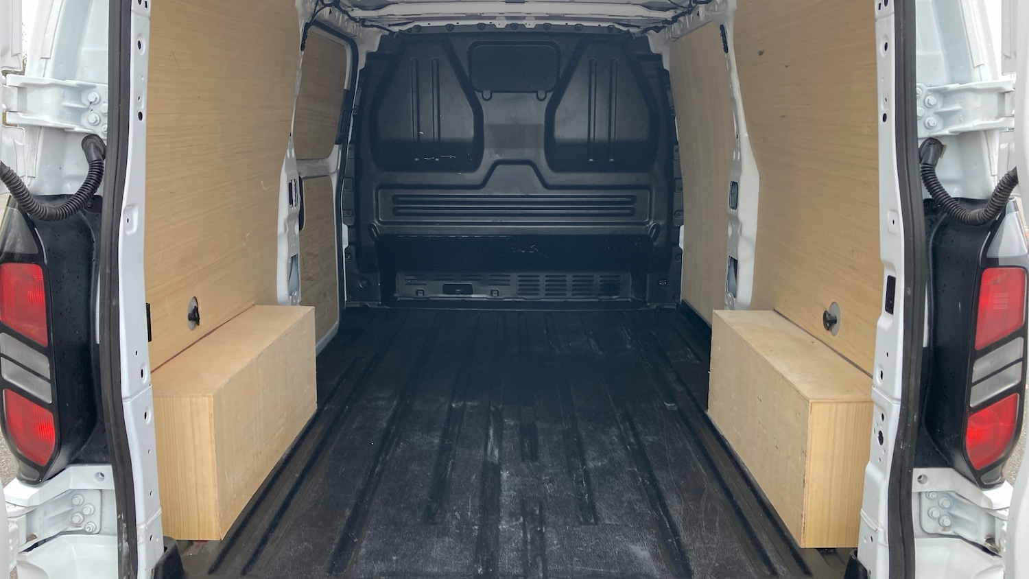 Used Ford Transit Custom 2025 for sale - 77813335: Photo 12