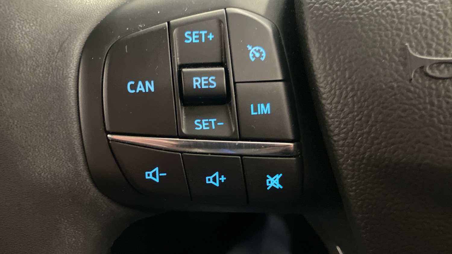 Used Ford Focus 2023 for sale - 77453014: Photo 28