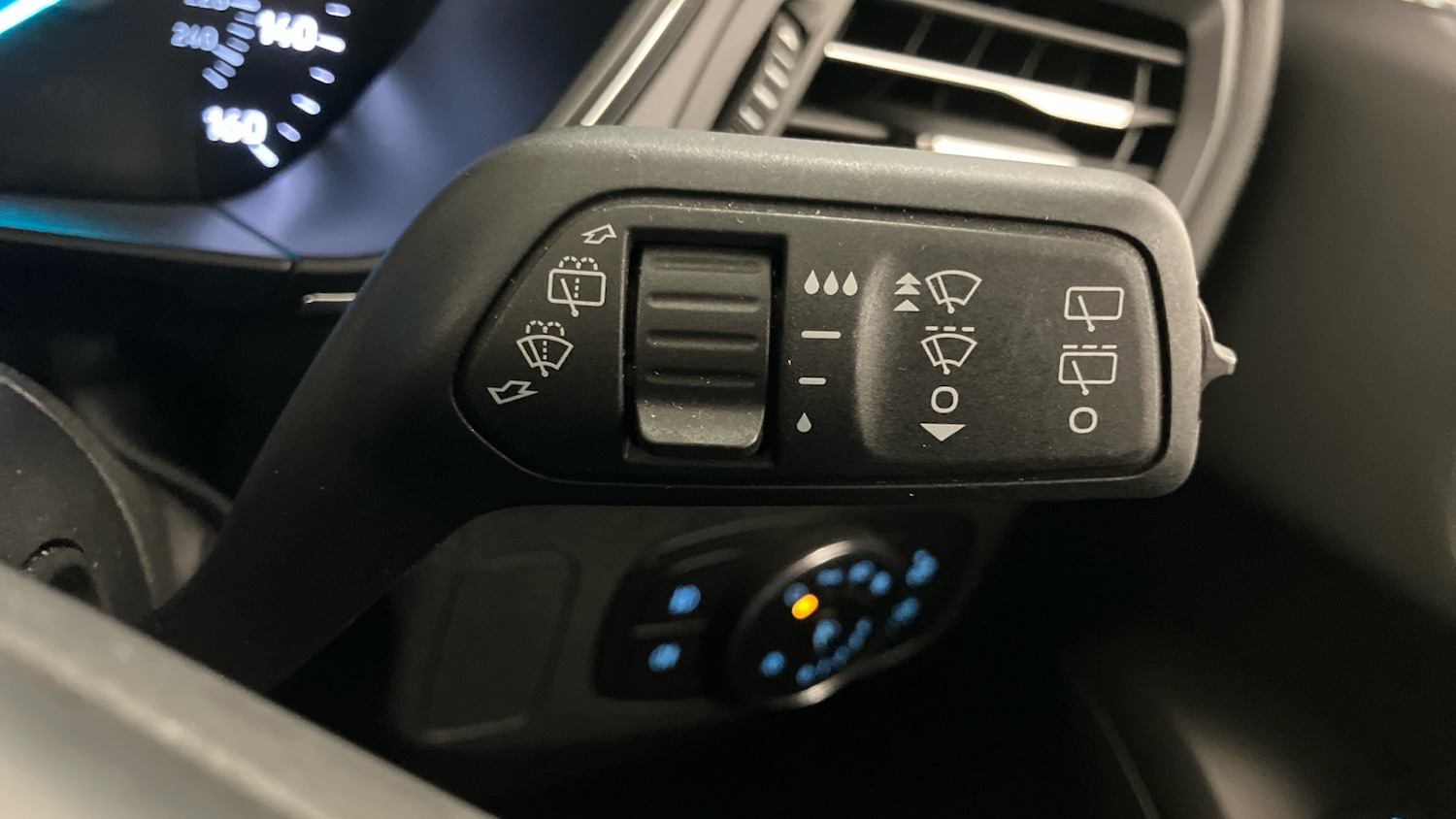 Used Ford Focus 2023 for sale - 77453014: Photo 30