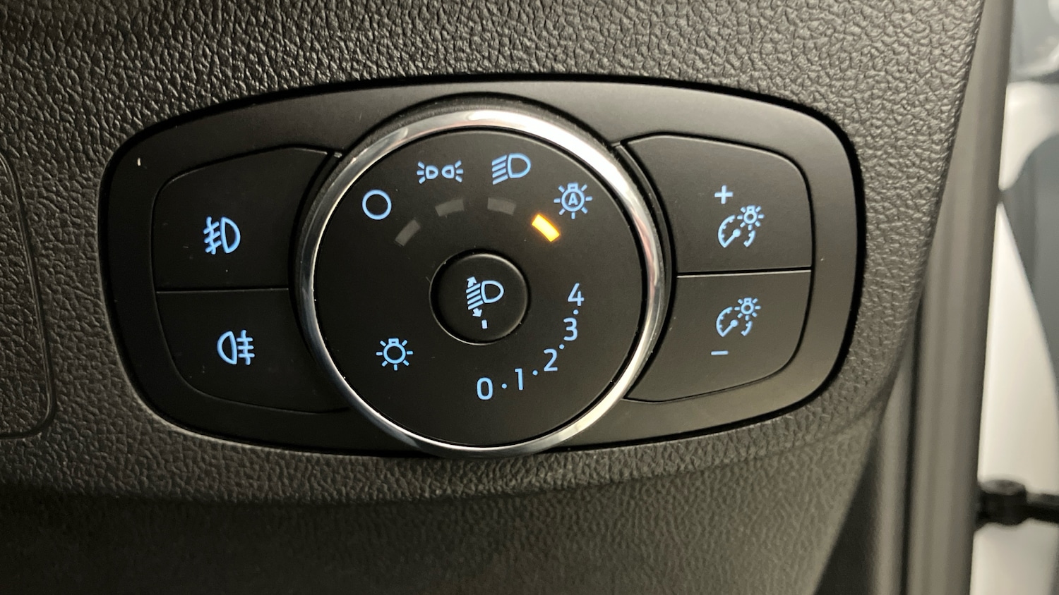 Used Ford Focus 2023 for sale - 77453014: Photo 32