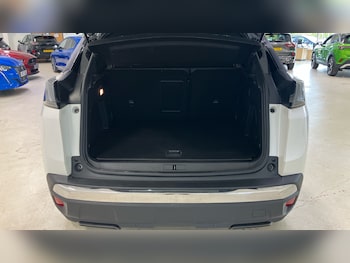 Used Peugeot 3008 2024 for sale - 78239966: Photo