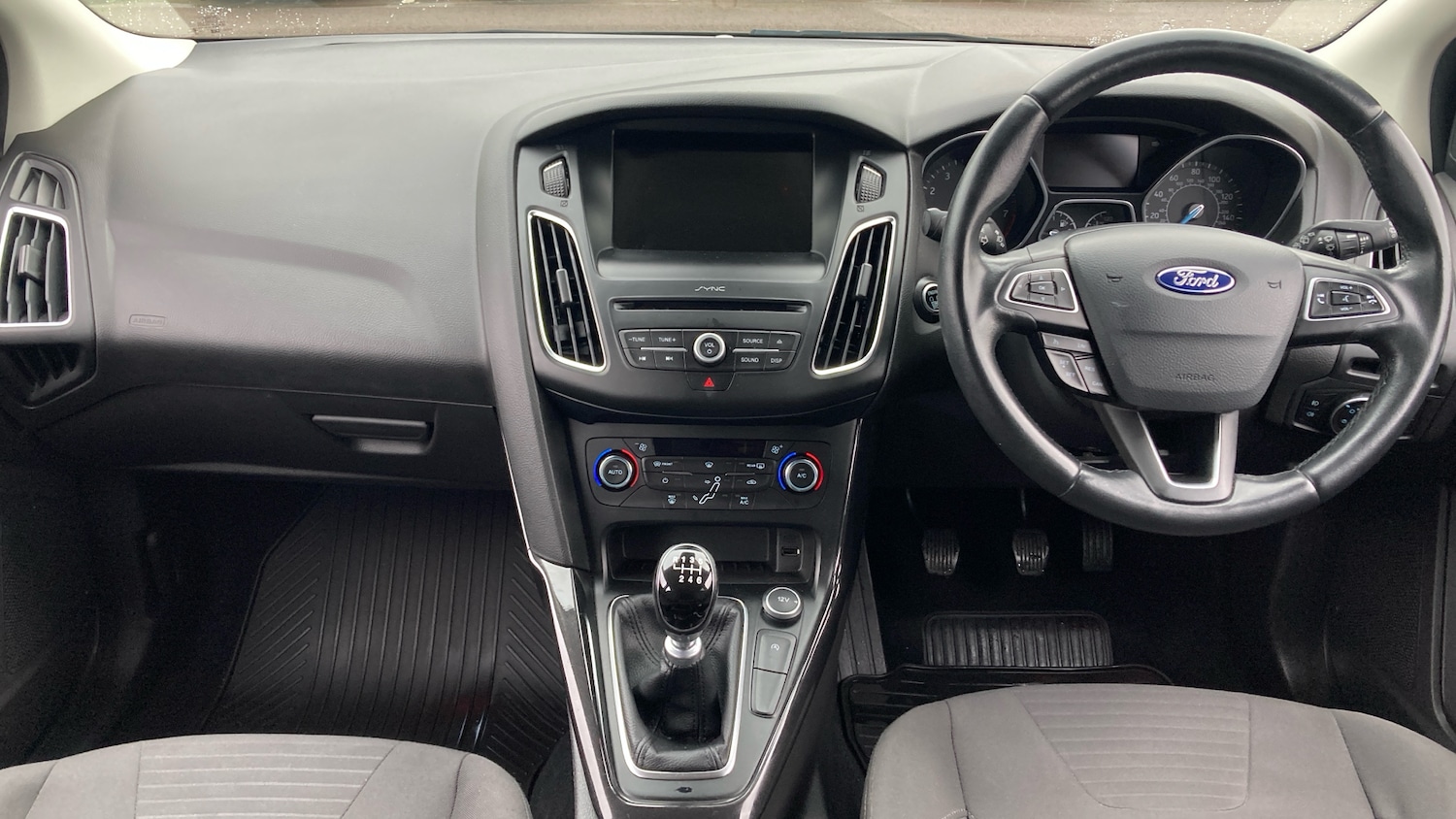 Used Ford Focus 2017 for sale - 77045605: Photo 10