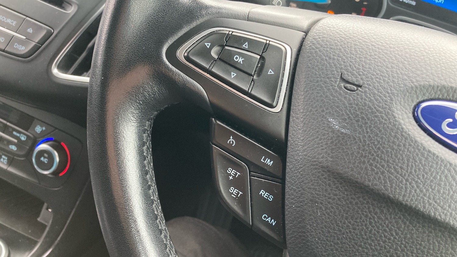 Used Ford Focus 2017 for sale - 77045605: Photo 27