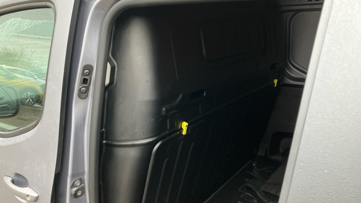 Used Peugeot Partner 2021 for sale - 77136871: Photo 18