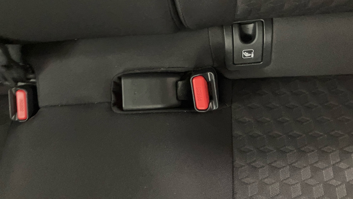 Used Toyota Yaris 2023 for sale - 77019136: Photo 17