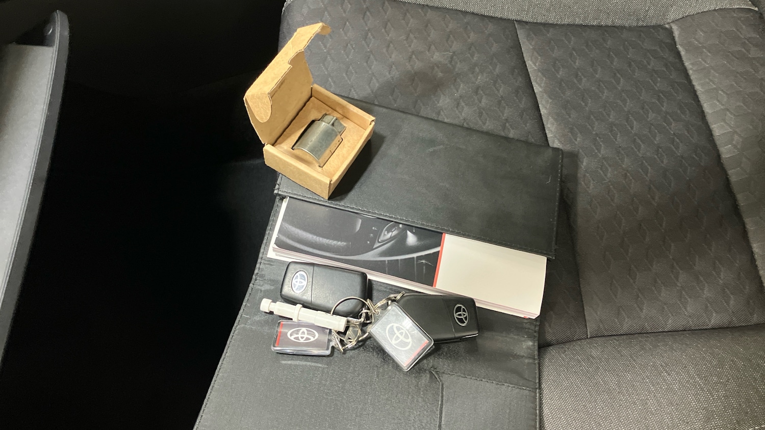 Used Toyota Yaris 2023 for sale - 77019136: Photo 19