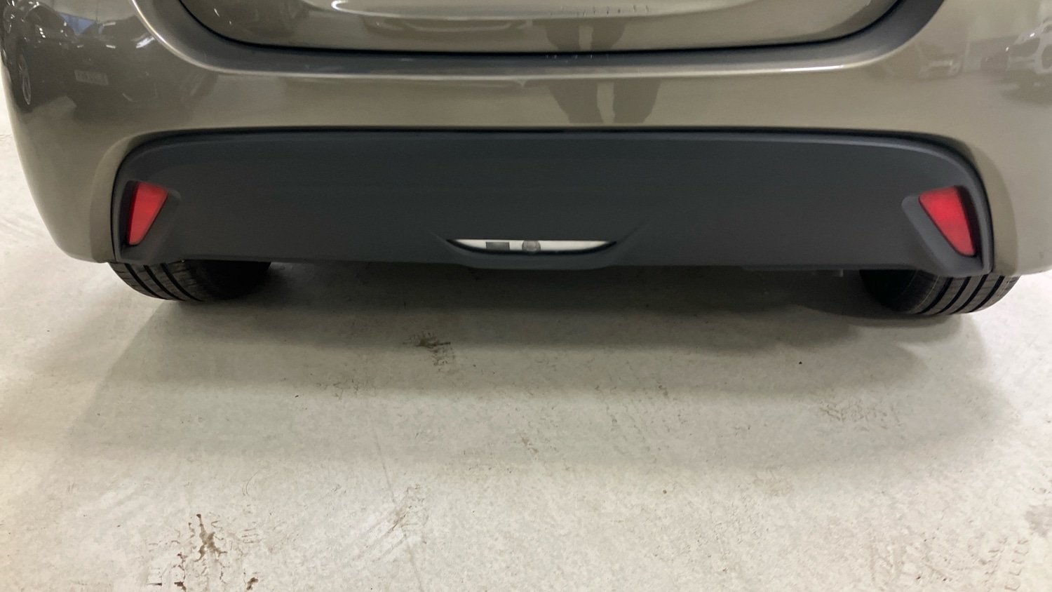 Used Toyota Yaris 2023 for sale - 77019136: Photo 30