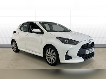 Used Toyota Yaris 2023 for sale - 79385807: Photo