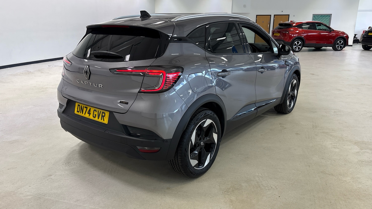 Used Renault Captur 2024 for sale - 77720962: Photo 30