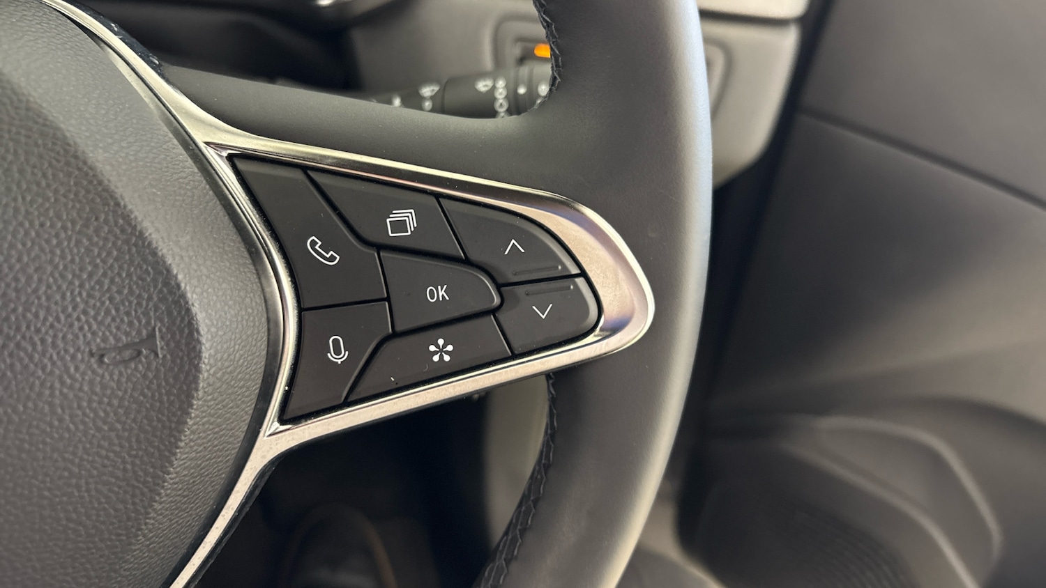 Used Renault Captur 2024 for sale - 77720962: Photo 36