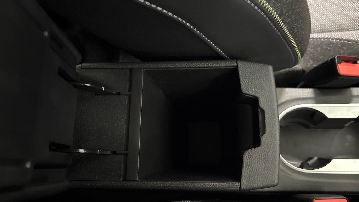 Used Renault Captur 2024 for sale - 77720962: Photo 47