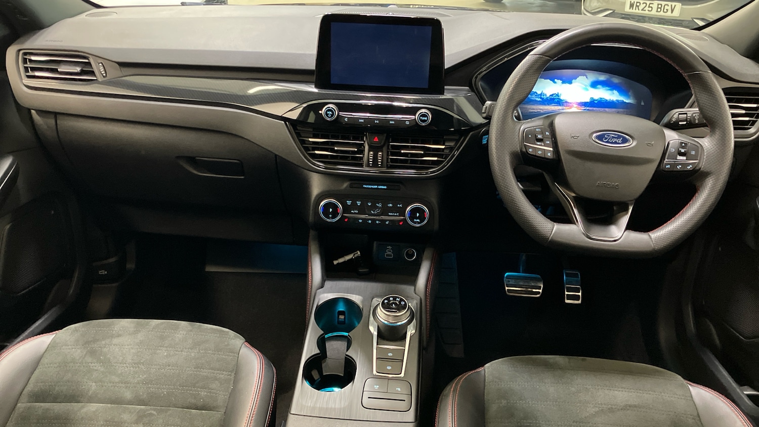 Used Ford Kuga 2023 for sale - 76517905: Photo 10