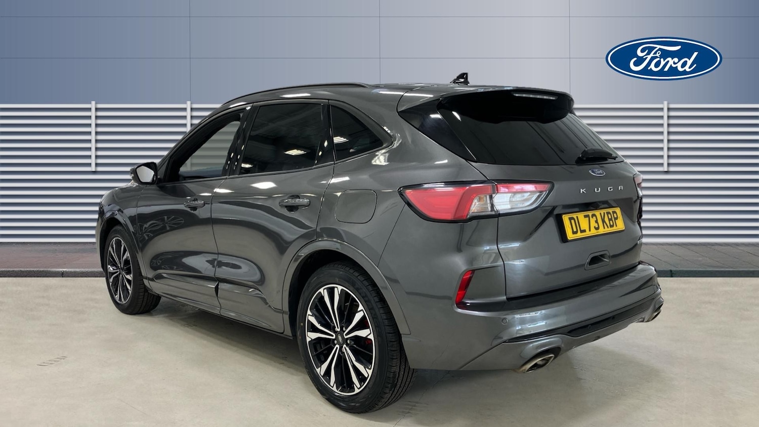 Used Ford Kuga 2023 for sale - 76517905: Photo 2