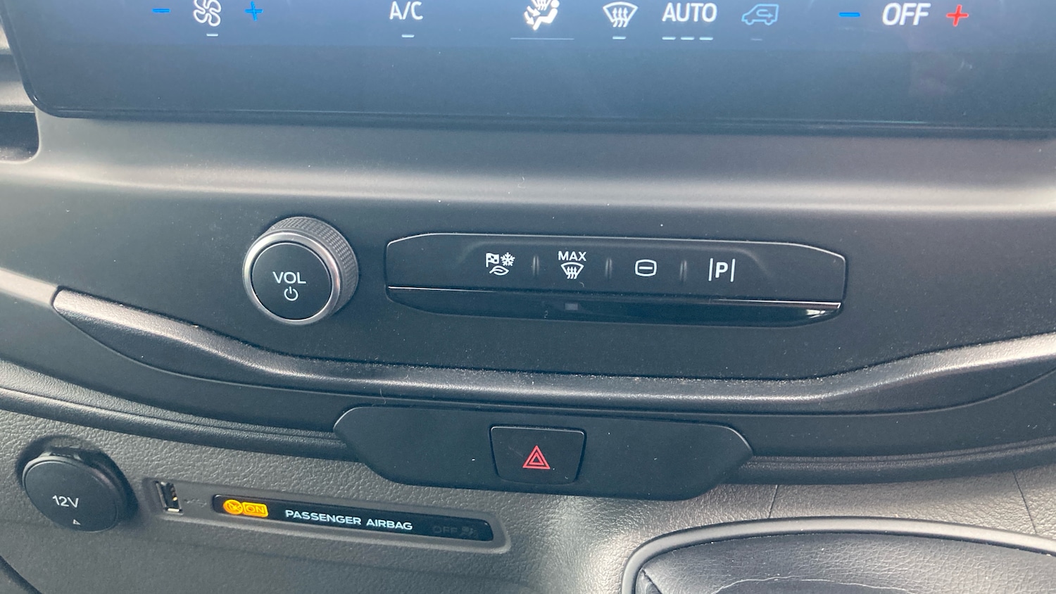 Used Ford Transit 2025 for sale - 76476370: Photo 38