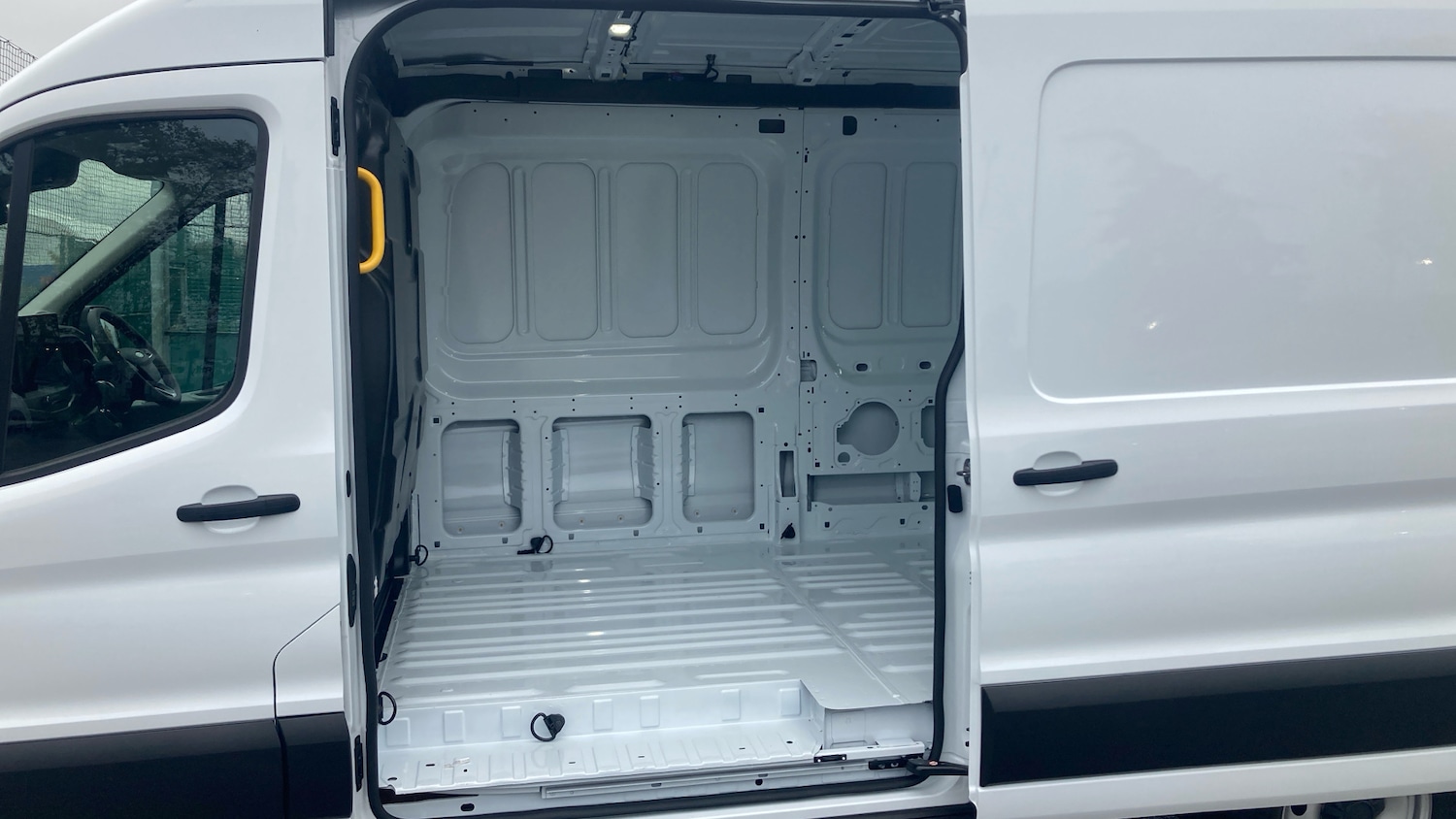 Used Ford Transit 2025 for sale - 76476370: Photo 5