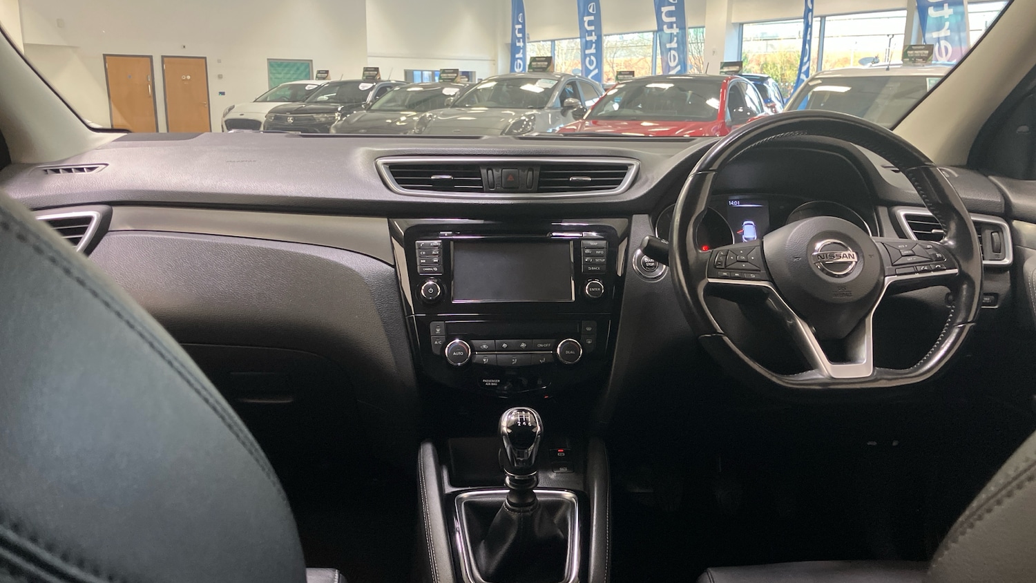 Used Nissan Qashqai 2018 for sale - 77052934: Photo 10