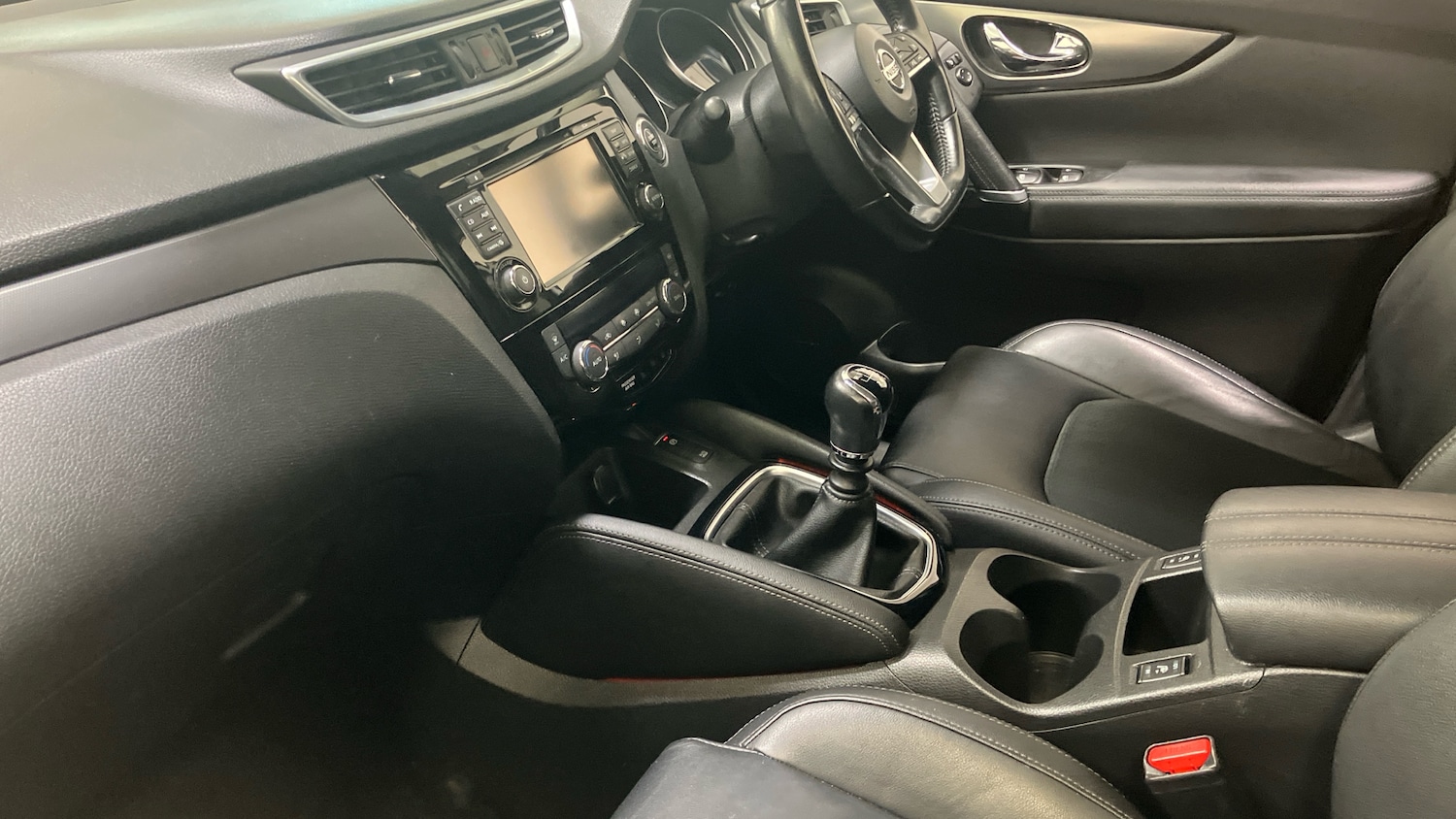 Used Nissan Qashqai 2018 for sale - 77052934: Photo 13