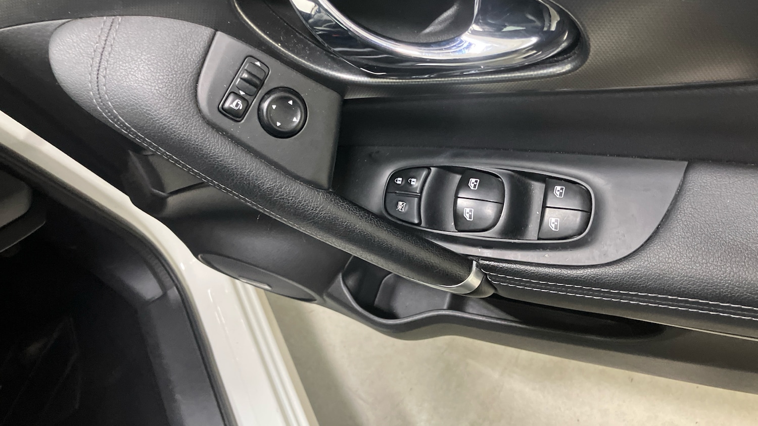 Used Nissan Qashqai 2018 for sale - 77052934: Photo 28