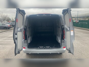 Used Ford Transit Custom 2024 for sale - 76553700: Photo