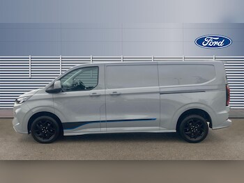 Used Ford Transit Custom 2024 for sale - 76553700: Photo
