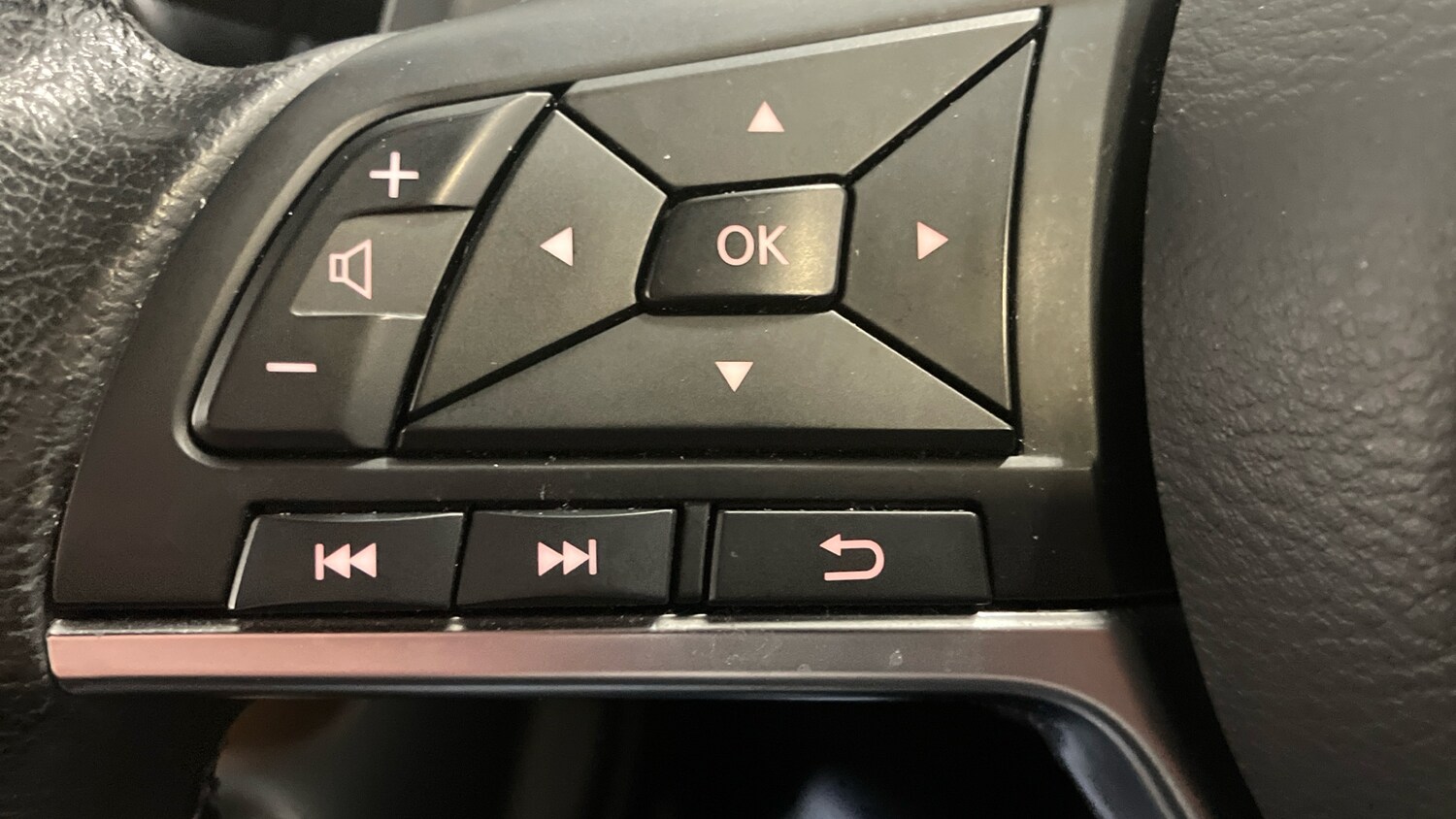 Used Nissan Juke 2021 for sale - 77459628: Photo 29