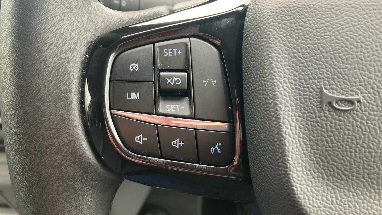 Used Ford Transit Custom 2025 for sale - 77997513: Photo 24