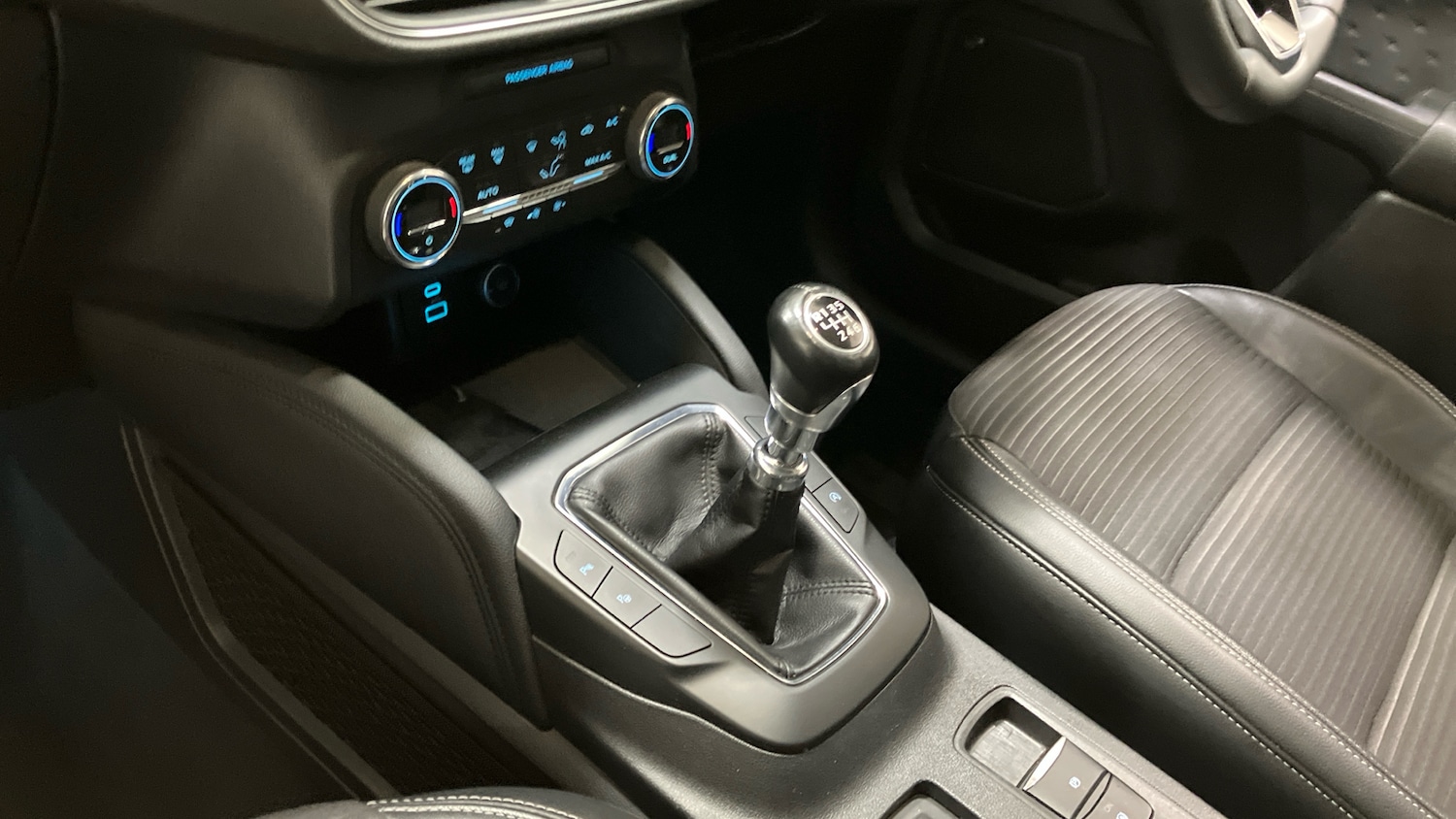 Used Ford Kuga 2020 for sale - 76603292: Photo 13