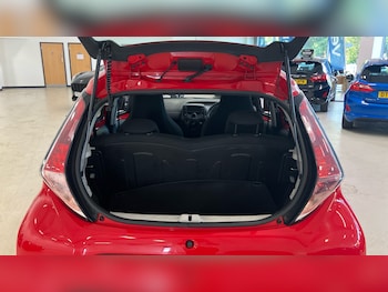 Used Toyota AYGO 2017 for sale - 79320596: Photo