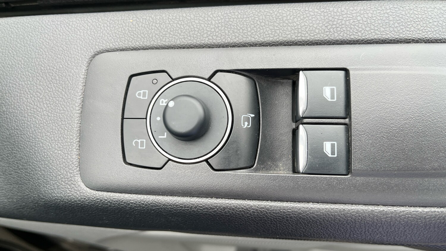 Used Ford Transit Custom 2025 for sale - 76517510: Photo 21