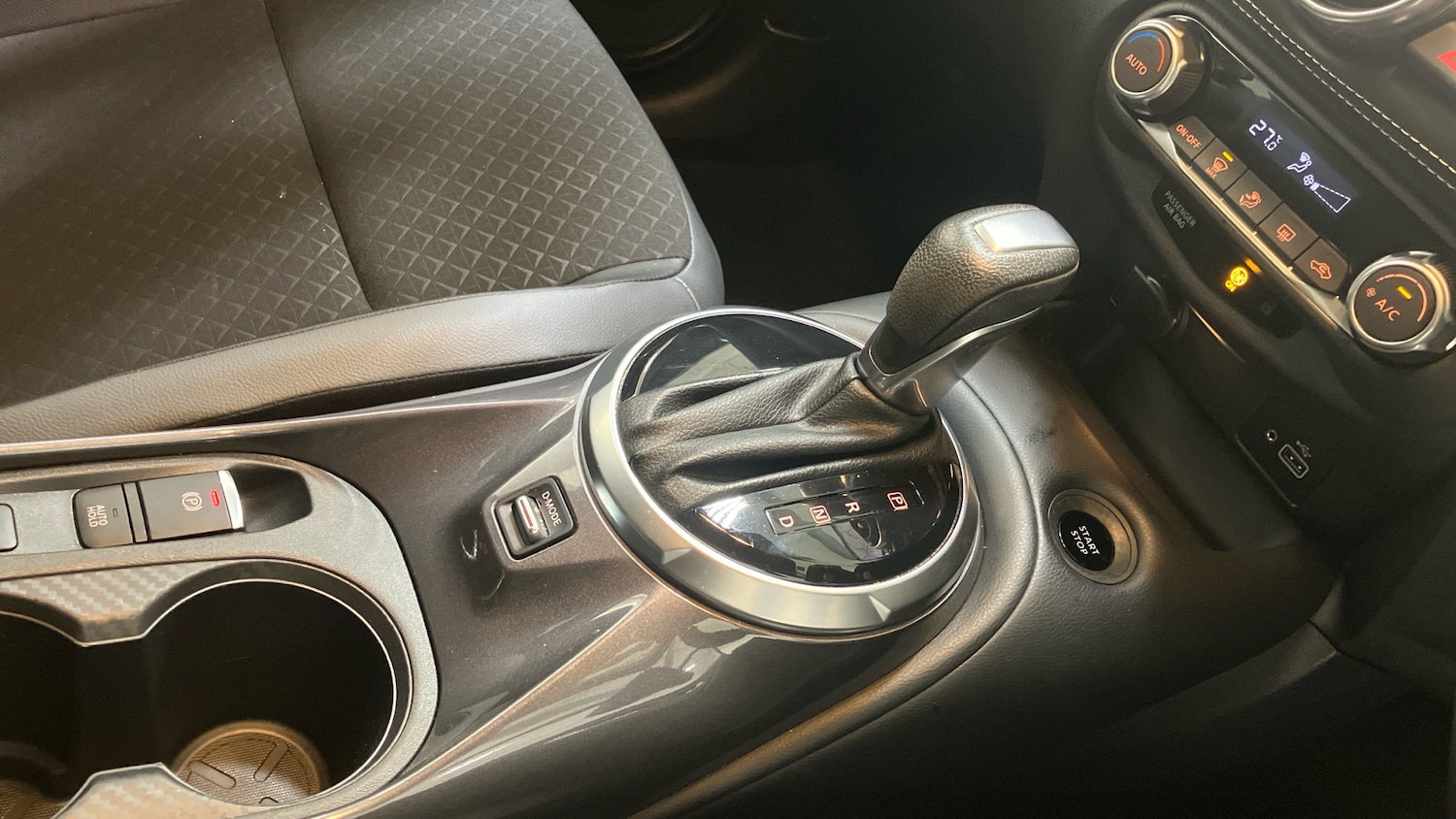 Used Nissan Juke 2022 for sale - 76940029: Photo 13