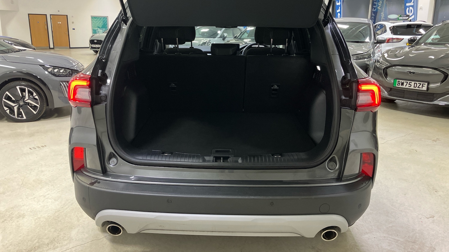 Used Ford Kuga 2025 for sale - 77380599: Photo 4