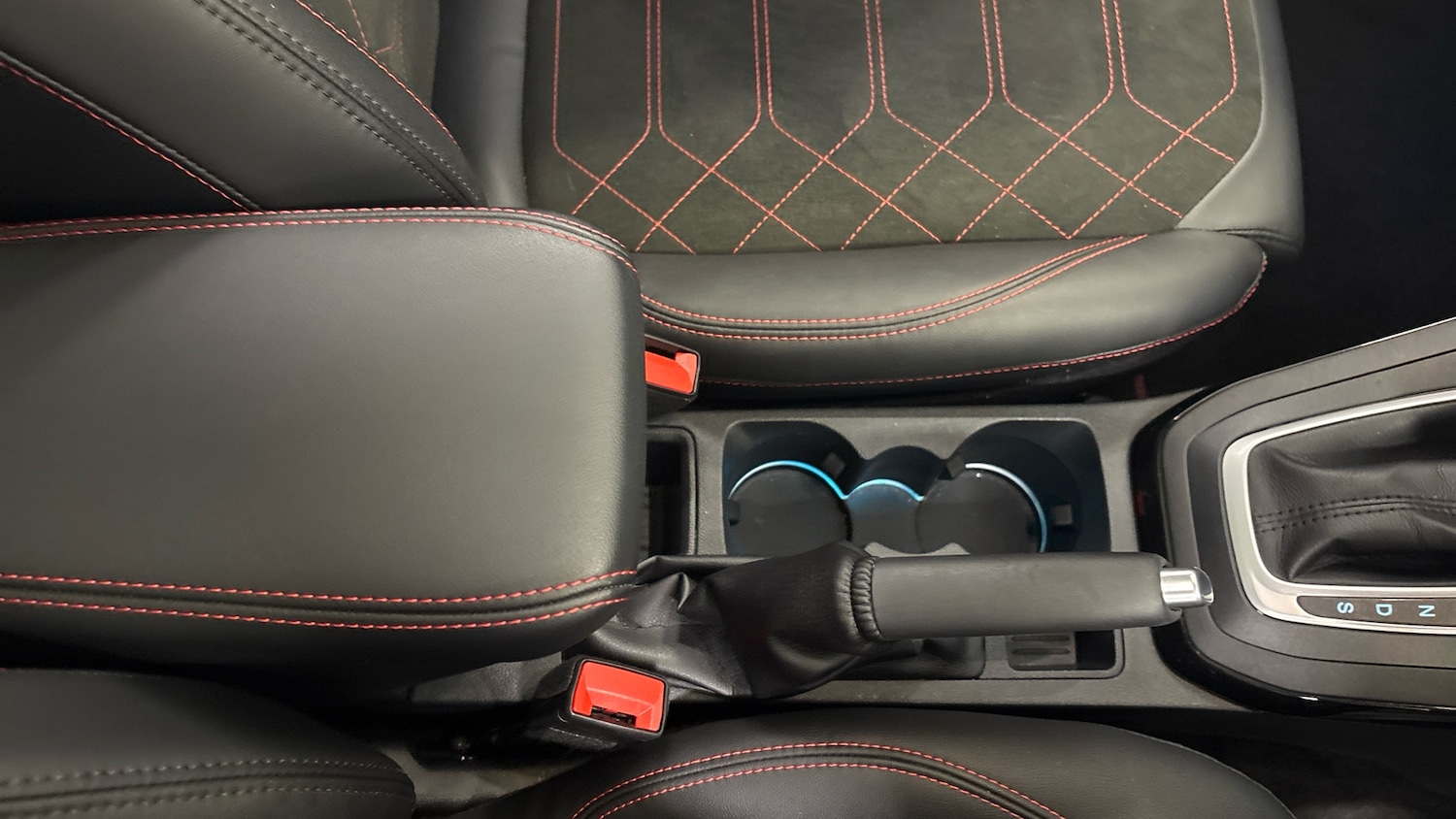 Used Ford Puma 2024 for sale - 77353566: Photo 42