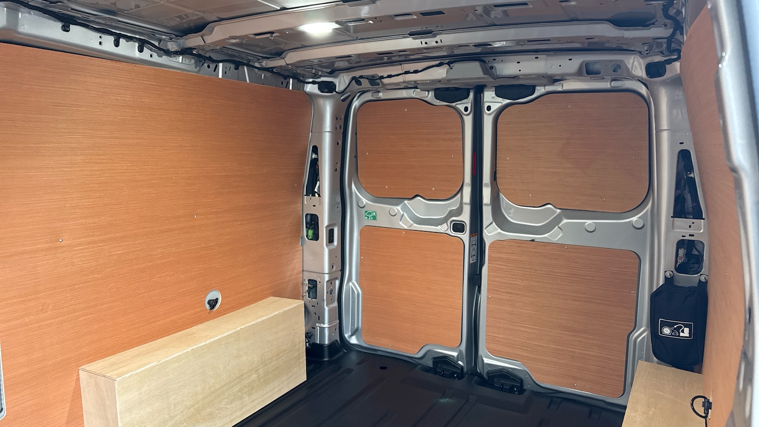 Used Ford Transit Custom 2025 for sale - 76344567: Photo 14