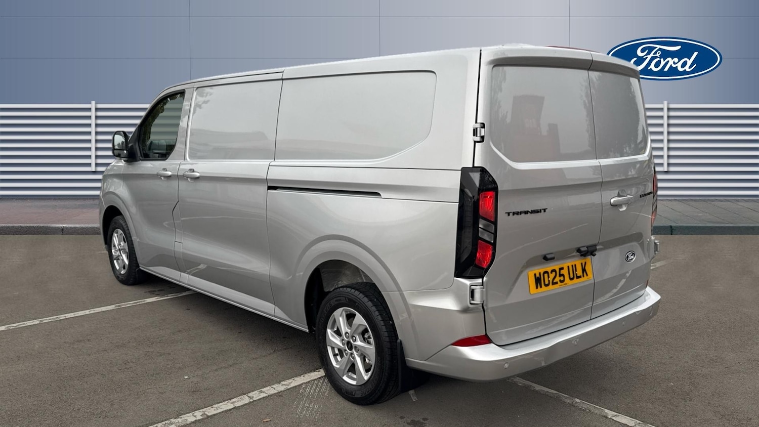 Used Ford Transit Custom 2025 for sale - 76344567: Photo 2