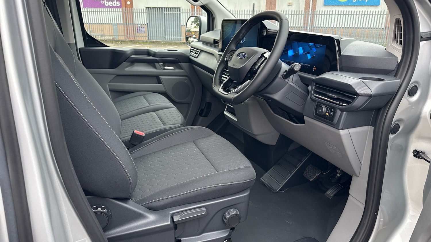 Used Ford Transit Custom 2025 for sale - 76344567: Photo 4