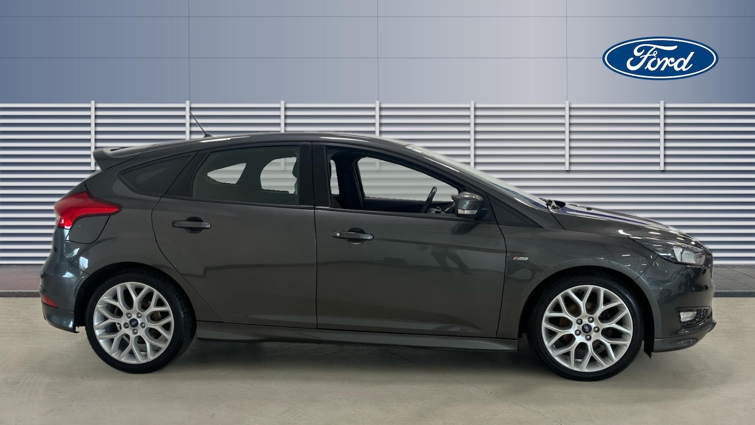 Used Ford Focus 2017 for sale - 78092639: Photo 5