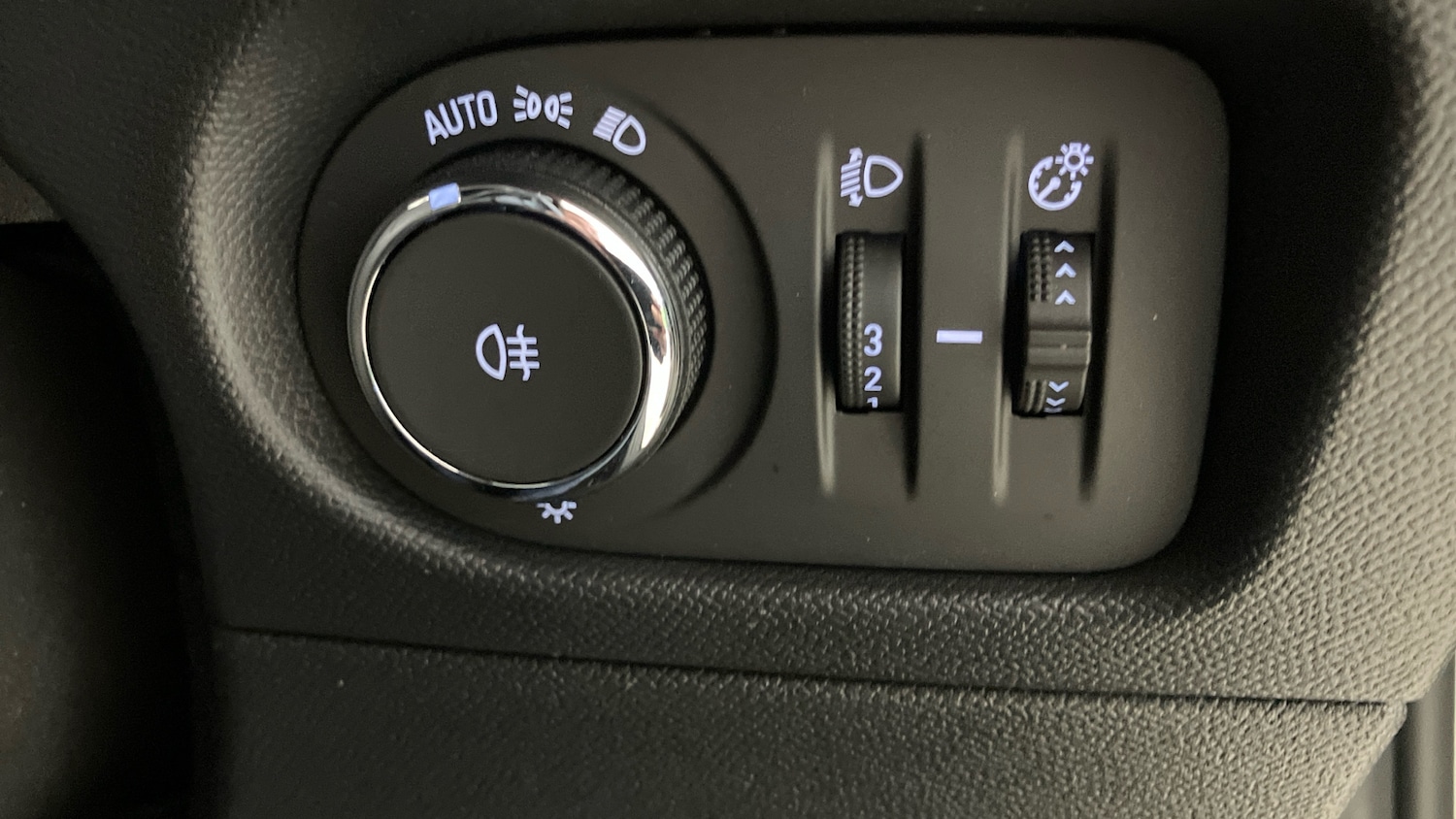 Used Vauxhall Mokka 2023 for sale - 76931113: Photo 33