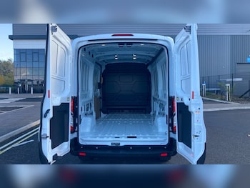 Used Ford Transit 2025 for sale - 76444337: Photo