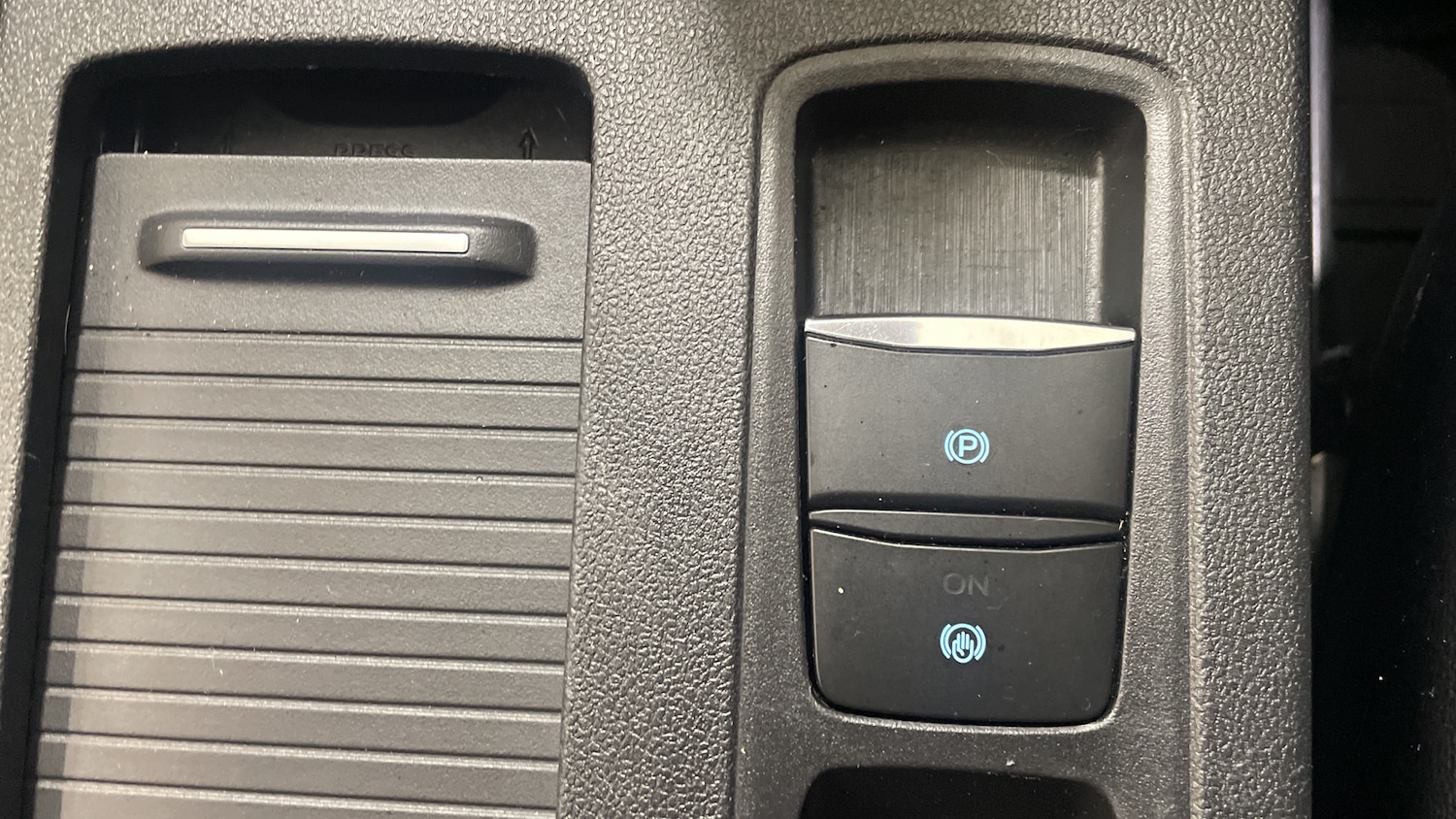 Used Ford Kuga 2020 for sale - 76517518: Photo 33