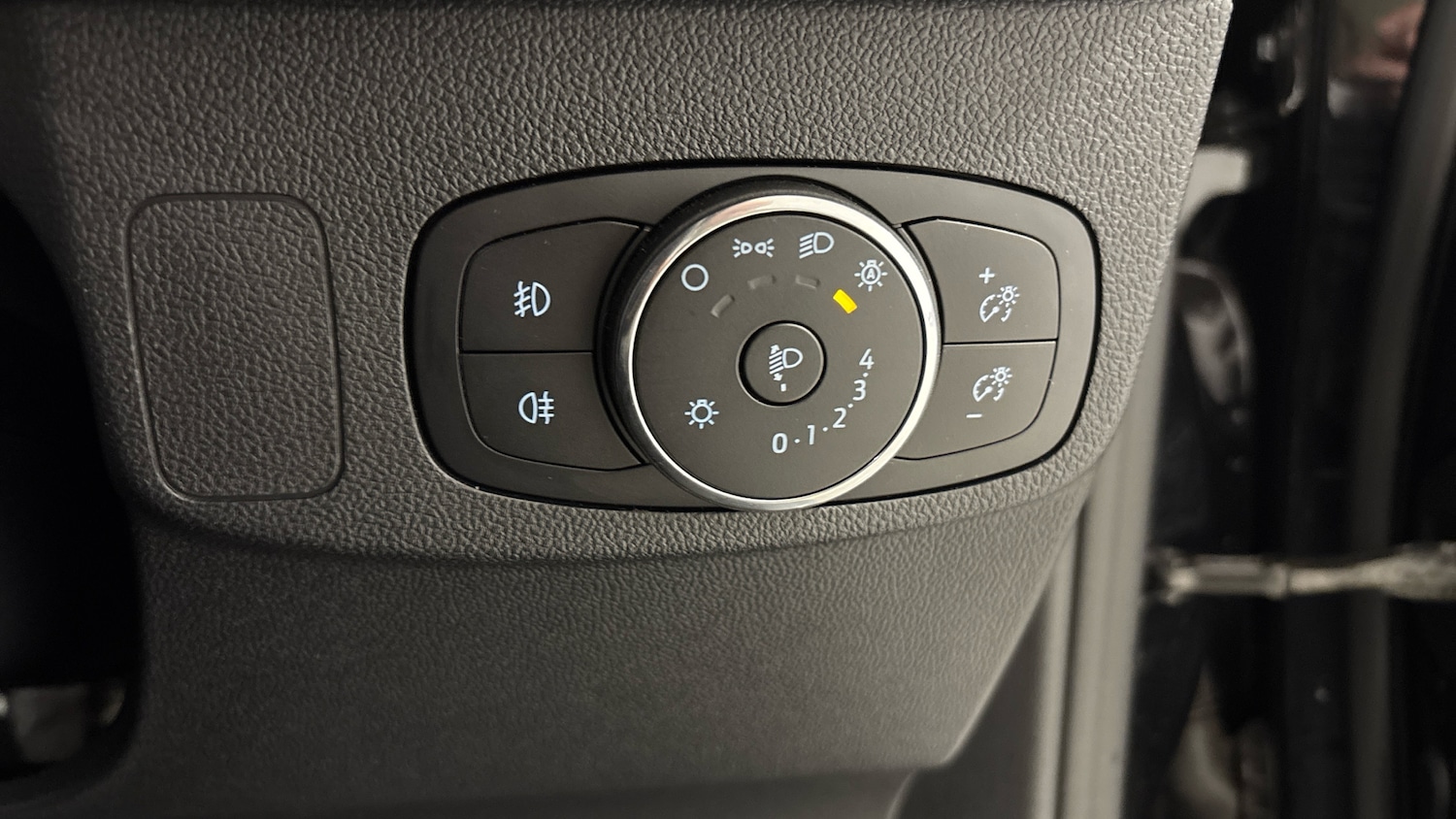 Used Ford Focus 2023 for sale - 77605161: Photo 29