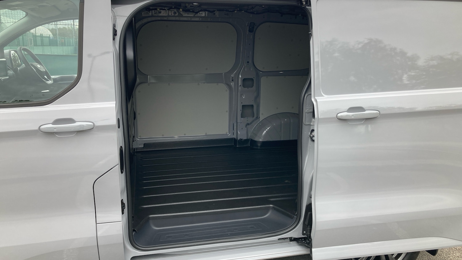 Used Ford Transit Custom 2025 for sale - 76608598: Photo 5