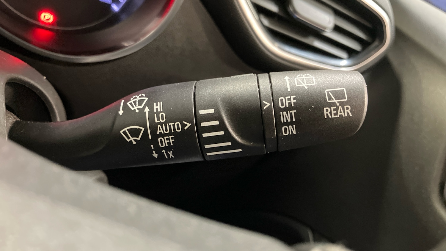 Used Vauxhall Crossland 2022 for sale - 77687895: Photo 30