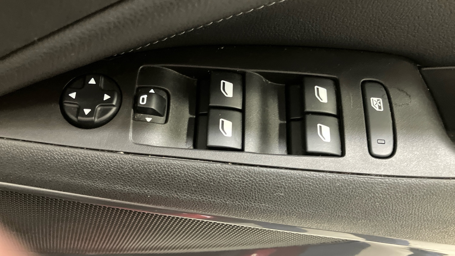 Used Vauxhall Crossland 2022 for sale - 77687895: Photo 32