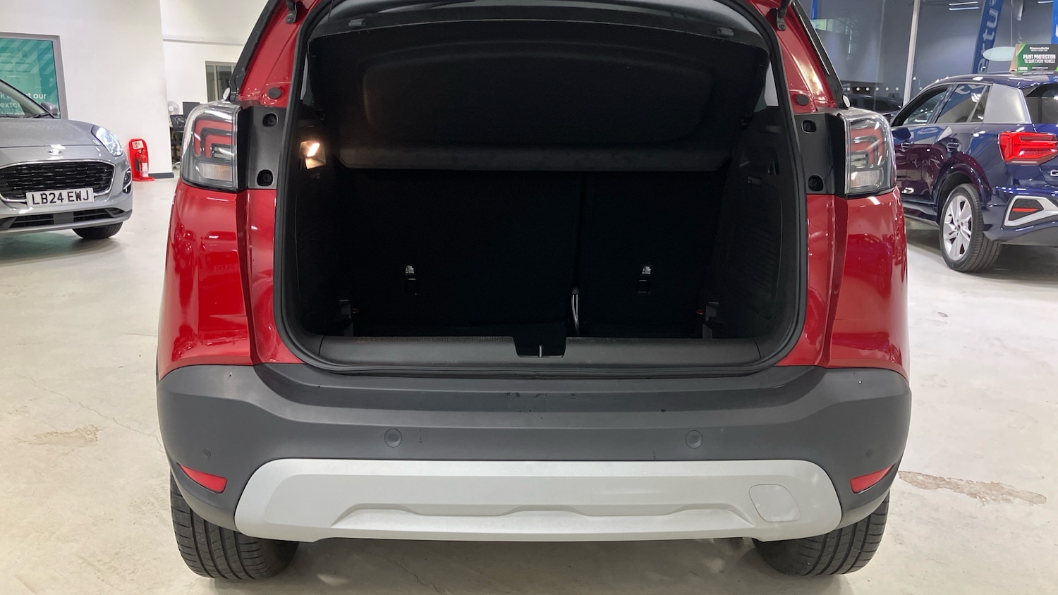 Used Vauxhall Crossland 2022 for sale - 77687895: Photo 4