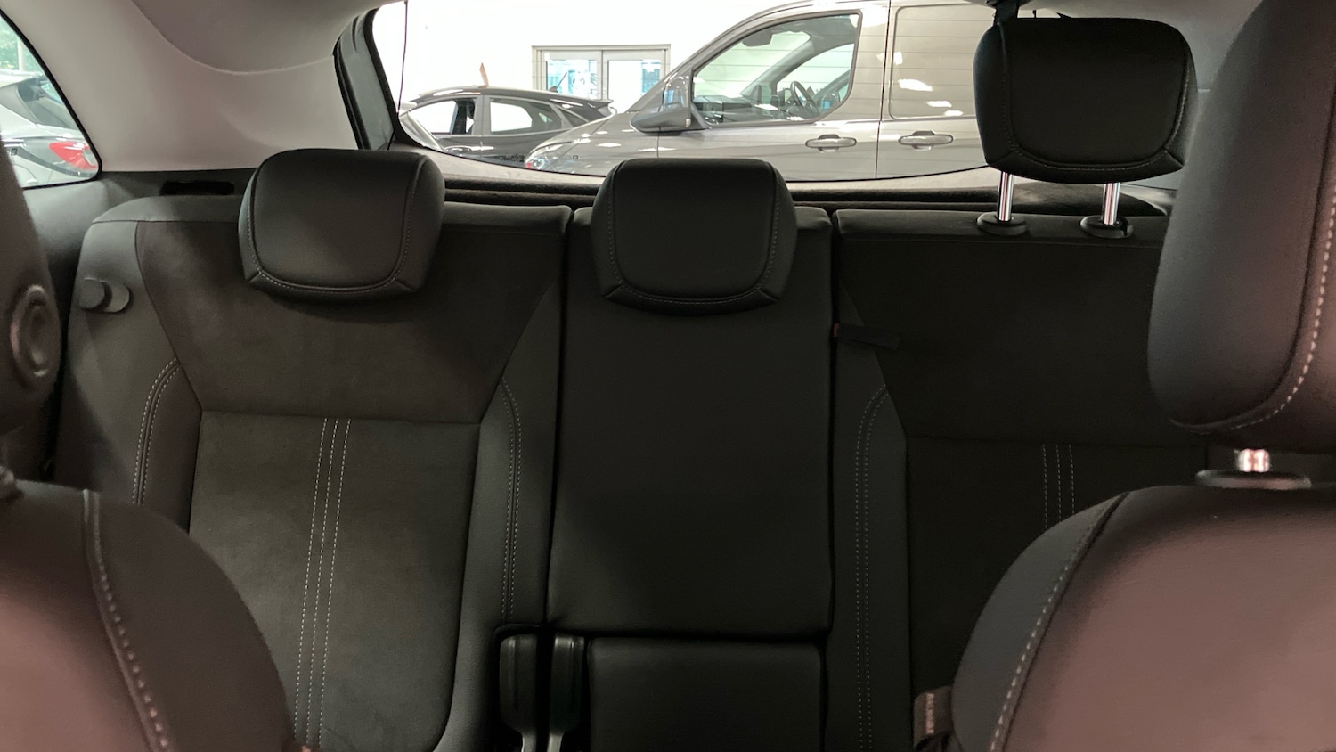Used Vauxhall Crossland 2022 for sale - 76352949: Photo 15