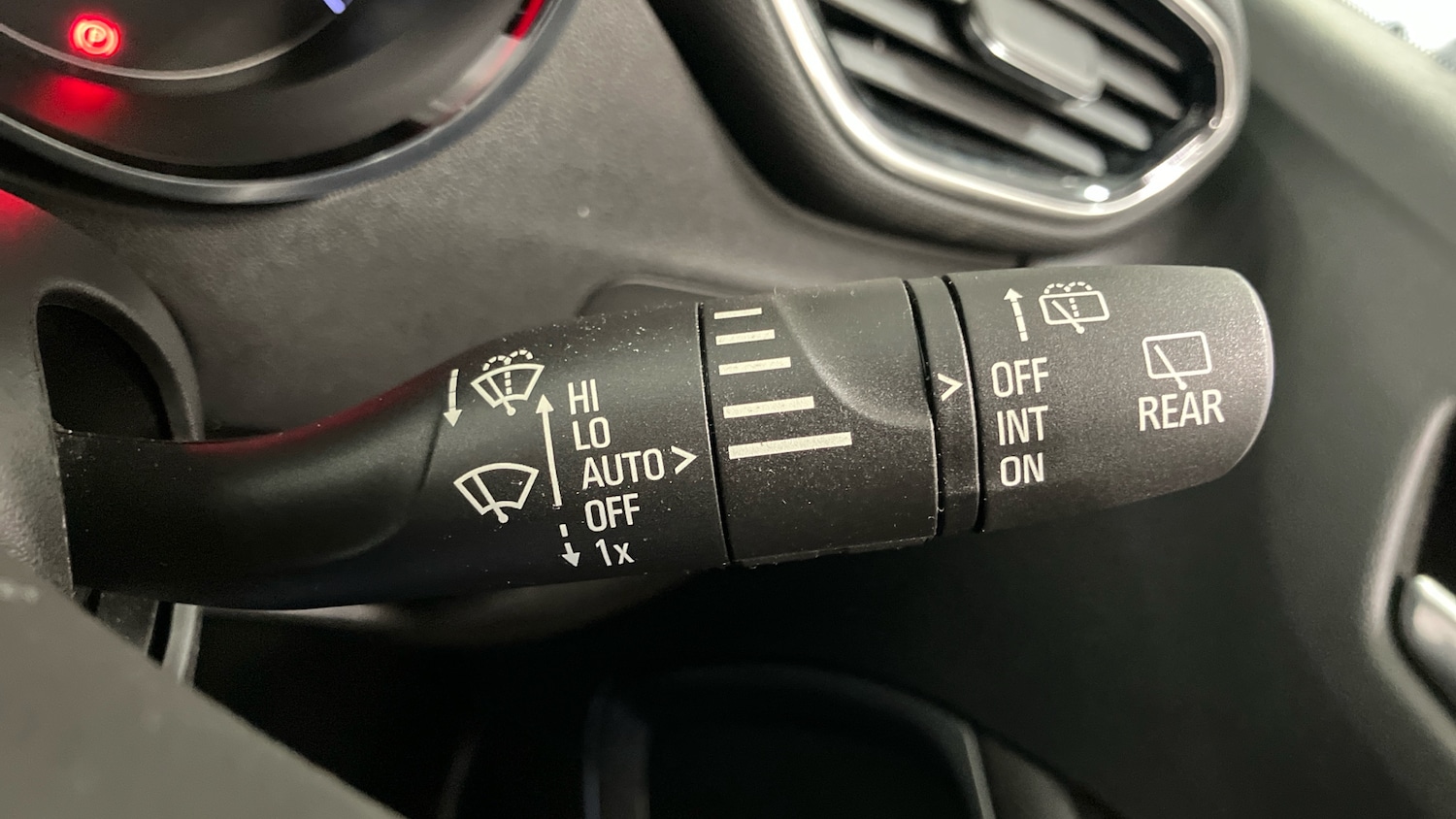 Used Vauxhall Crossland 2022 for sale - 76352949: Photo 29