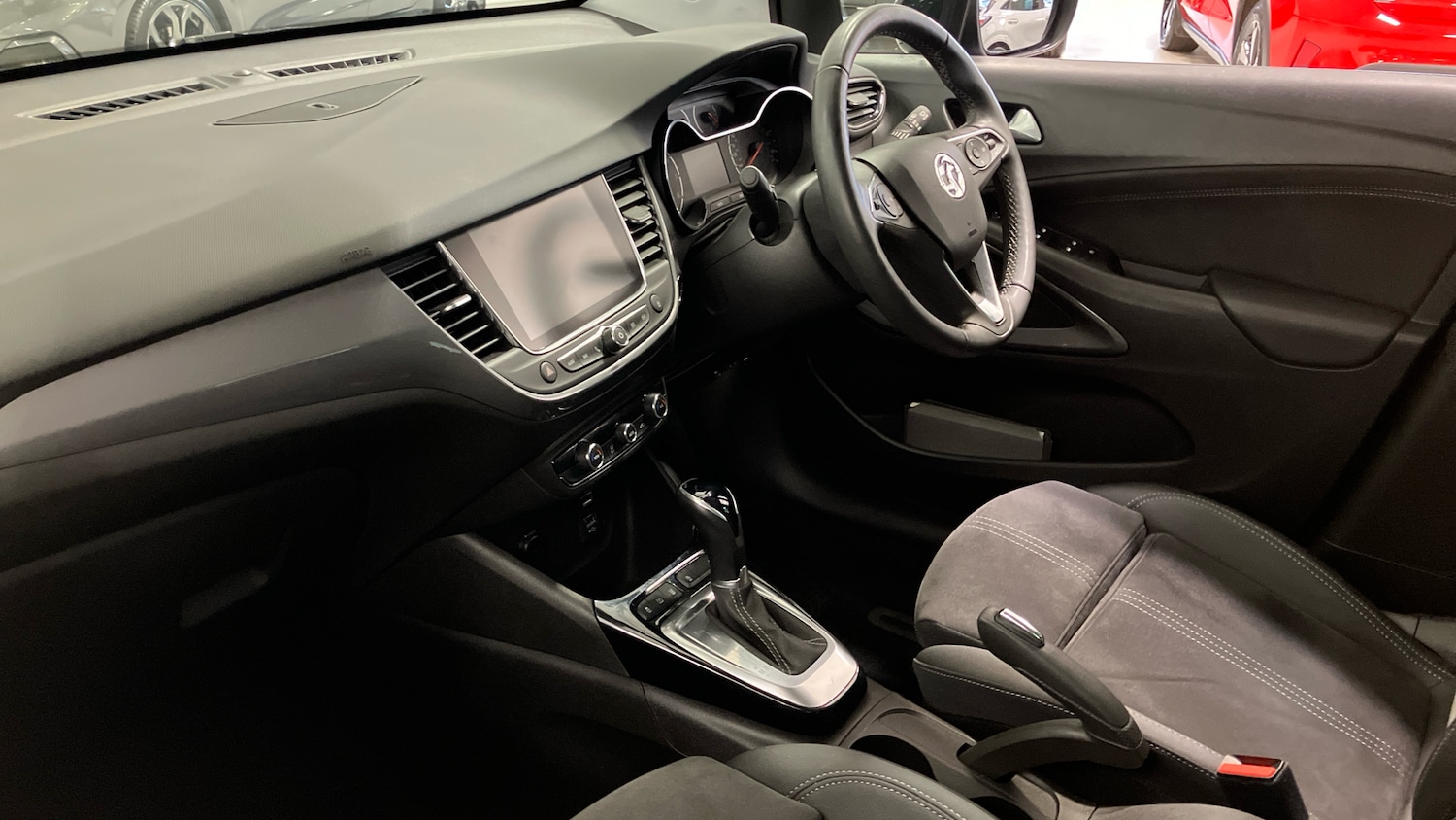 Used Vauxhall Crossland 2022 for sale - 76352949: Photo 9