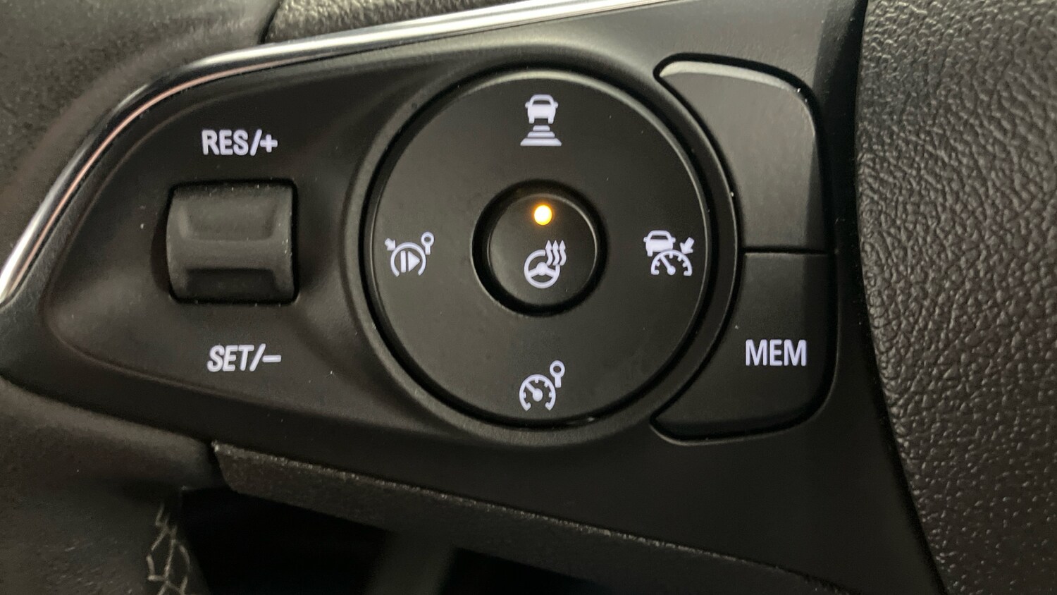 Used Vauxhall Mokka 2023 for sale - 77381499: Photo 31