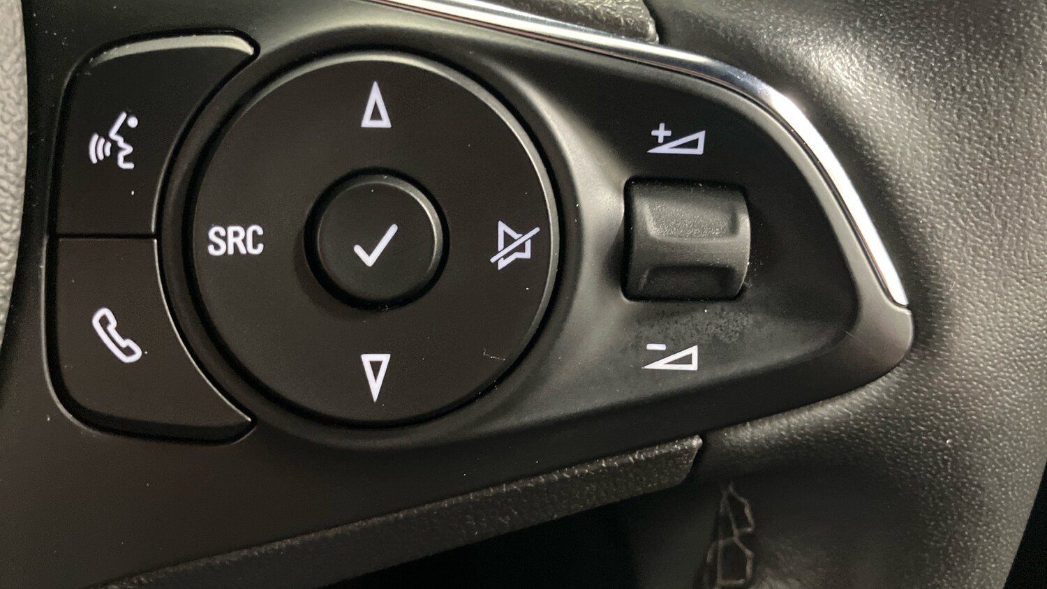 Used Vauxhall Mokka 2023 for sale - 77381499: Photo 32