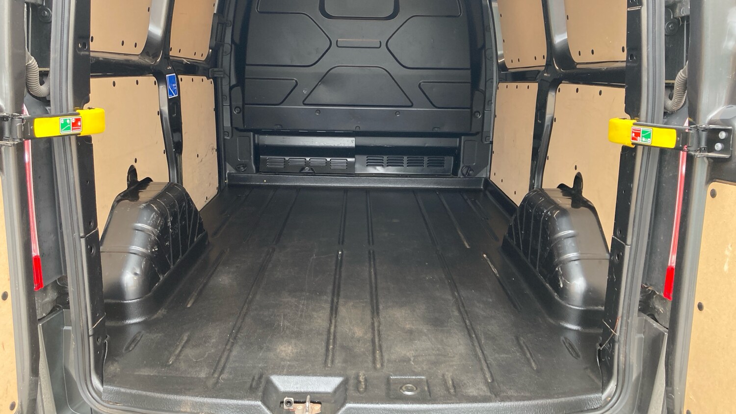 Used Ford Transit Custom 2023 for sale - 76265282: Photo 12
